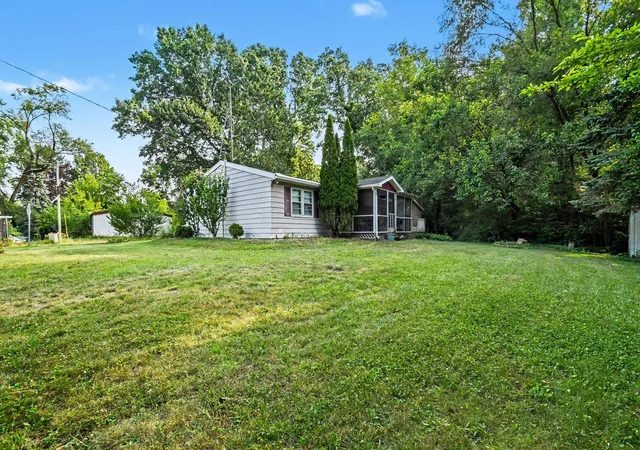 15th image of 24675 Chestnut St, Dowagiac, MI 49047 | MLS# 66026038869