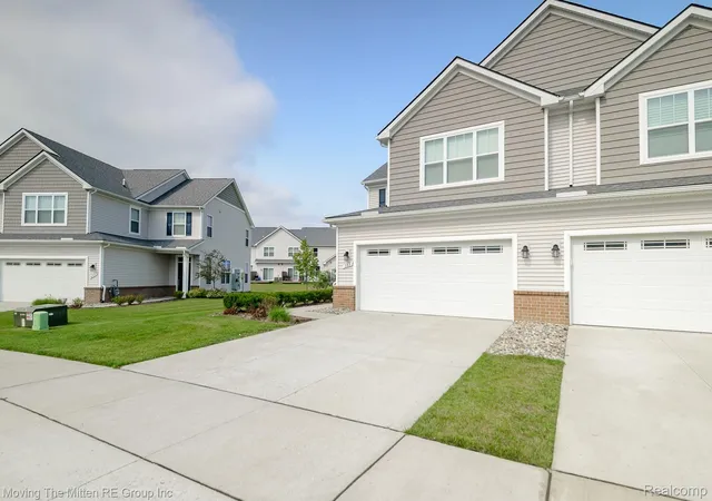 Photo 3 of Condo for sale at 305 Angus Ln, Saline Township Washtenaw, MI 48176 | MLS# 20261058606 | Listing updated on 2026-08-26