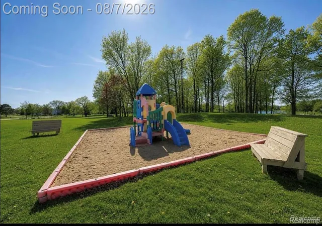 33rd image of 39625 Village Wood Ln, Novi, MI 48375 | MLS# 20261058604