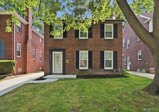 2nd image of 16712 Glastonbury Rd, Detroit, MI 48219 | MLS# 20261058605