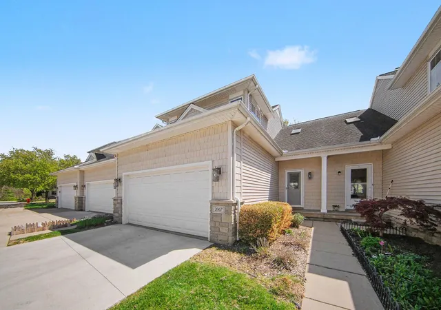 Photo 2 of Condo for sale at 2067 Liberty Hts, Ann Arbor, MI 48103 | MLS# 81026038874 | Listing updated on 2026-09-14