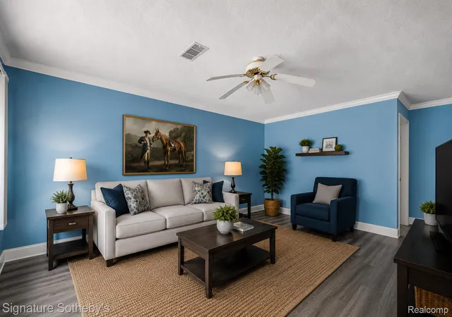 Photo 3 of Single family home for sale at 241 W Yale Ave, Pontiac, MI 48340 | MLS# 20261058617 | Listing updated on 2026-08-09