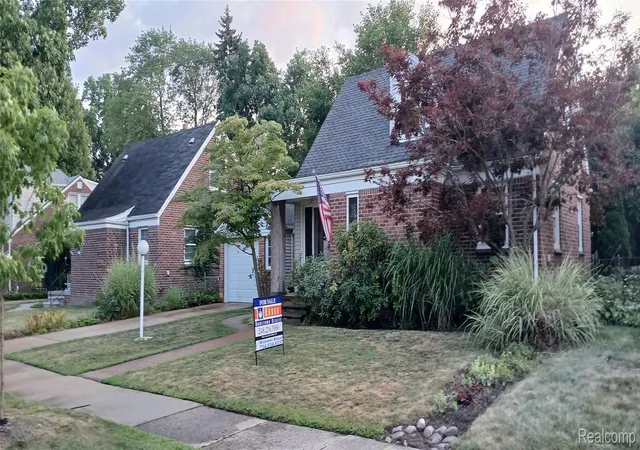 Photo 3 of Single family home for sale at 3600 Academy St, Dearborn, MI 48124 | MLS# 20261058623 | Listing updated on 2026-09-19