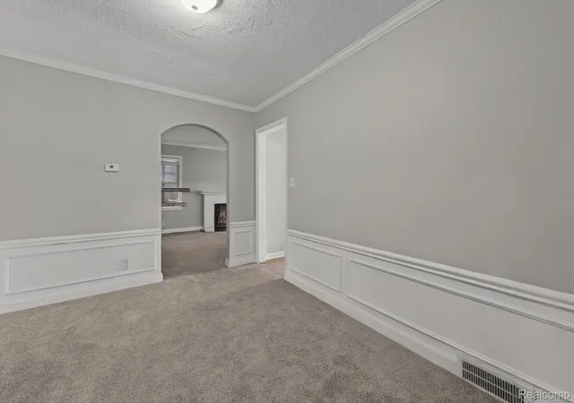 Photo 4 of Single family home for sale at 4715 Buckingham Ave, Detroit, MI 48224 | MLS# 20261058643 | Listing updated on 2026-10-01