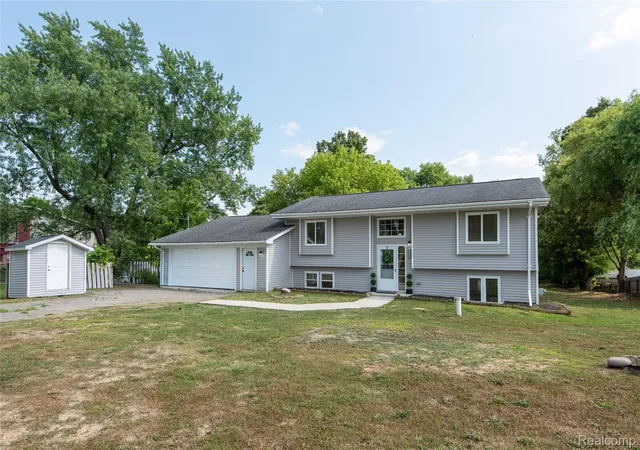 3rd image of 9174 Perry Rd, Atlas, MI 48411 | MLS# 20261058653