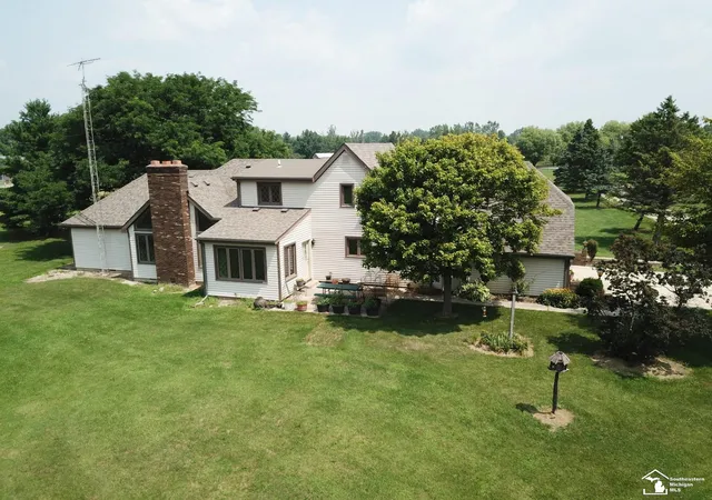 3rd image of 9283 Head O Lake Rd, Ottawa Lake, MI 49267 | MLS# 57050216425
