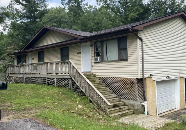 2nd image of 4379 & 4381 Eagle Crest Dr, Acme Township Grand Traverse, MI 49690 | MLS# 78080071608
