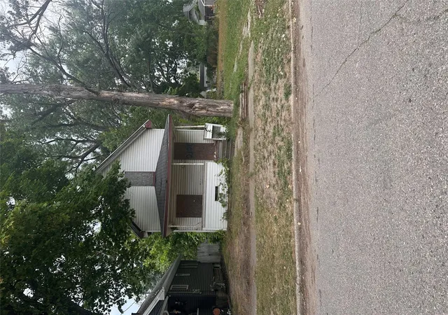 Photo 1 of Single family home for sale at 2105 Maryland Ave, Flint, MI 48506 | MLS# 20261058661 | Listing updated on 2026-07-31