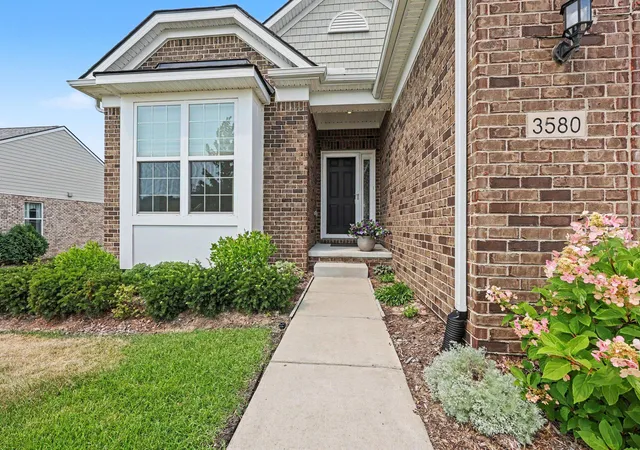 Listing Photo 5 - Condo for sale in building located at 3580 Bella Vis Dr, Ann Arbor, MI 48105