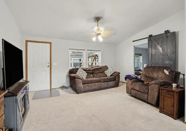 Photo 4 of Single family home for sale at 1367 John Ross Dr, Kalamazoo, MI 49009 | MLS# 65026038898 | Listing updated on 2026-09-17