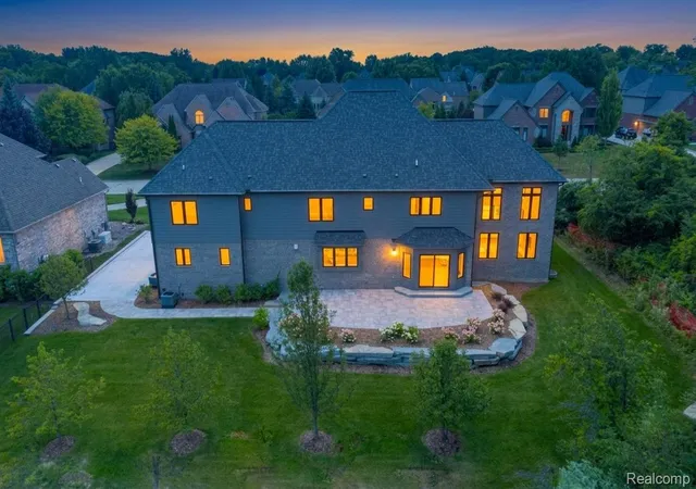 Photo 3 of Single family home for sale at 3836 Coachwood Ln, Rochester Hills, MI 48309 | MLS# 20261058684 | Listing updated on 2026-08-10
