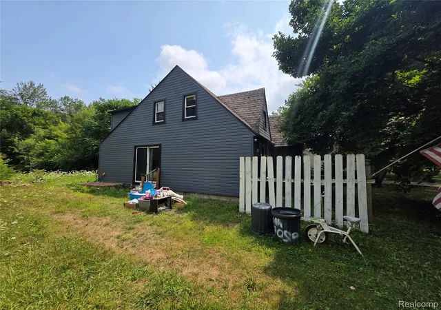 Photo 1 of Sale Pending at 23410 Kensington St, Taylor, MI 48180 | MLS# 20261058708 | Listing updated on 2026-08-04