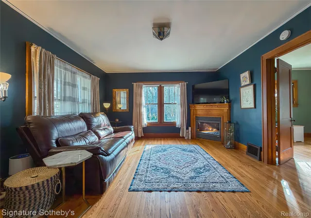 Photo 2 of Single family home for sale at 2509 W Liberty St, Ann Arbor, MI 48103 | MLS# 20261058714 | Listing updated on 2026-08-11