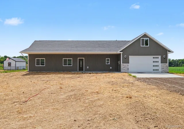 Photo 2 of Single family home for sale at 12425 Old Miller Rd, Lennon, MI 48449 | MLS# 20261058720 | Listing updated on 2026-08-24