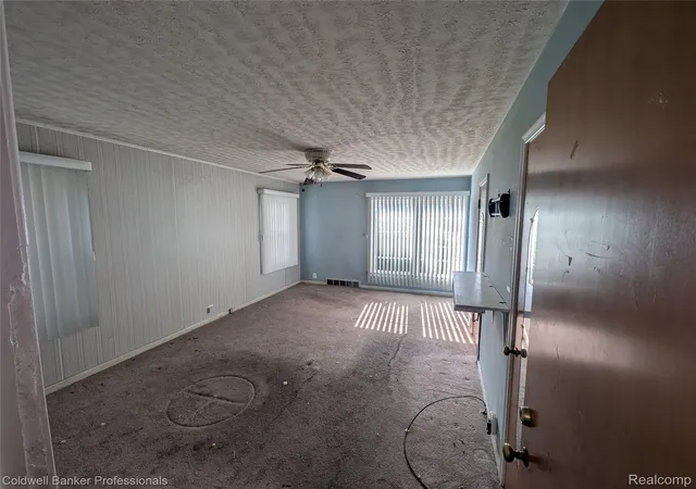Photo 4 of Single family home for sale at 14246 Rutland St, Detroit, MI 48227 | MLS# 20261058724 | Listing updated on 2026-07-29