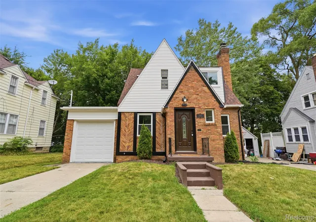 1st image of 1527 Gainey Ave, Flint, MI 48503 | MLS# 20261058731