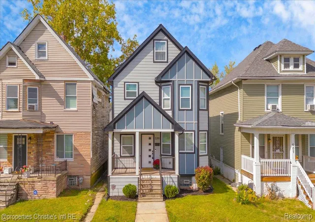 Photo 1 of Single family home for sale at 599 Alger St, Detroit, MI 48202 | MLS# 20261058749 | Listing updated on 2026-08-30