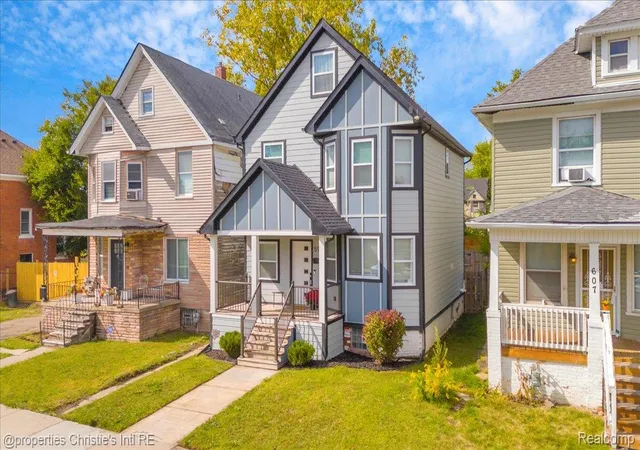 Photo 2 of Single family home for sale at 599 Alger St, Detroit, MI 48202 | MLS# 20261058749 | Listing updated on 2026-08-30