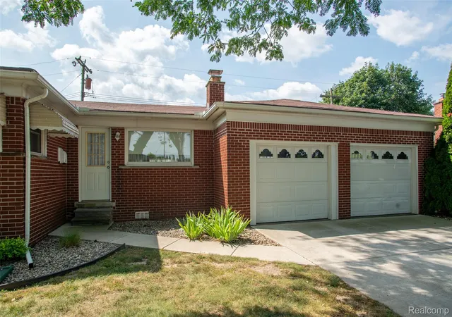 5th image of 3458 Norwood Dr, Trenton, MI 48183 | MLS# 20261058760