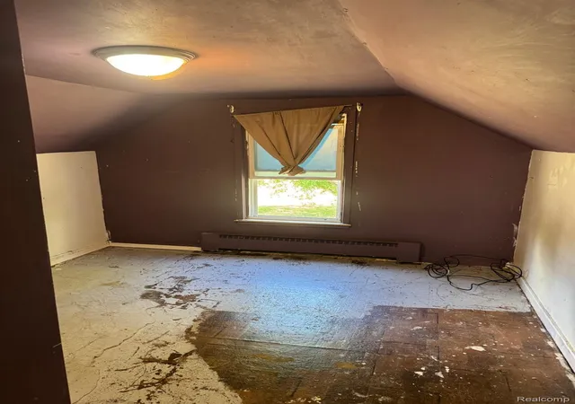 Photo 4 of Single family home for sale at 2216 Arlington Ave, Flint, MI 48506 | MLS# 20261058763 | Listing updated on 2026-09-13