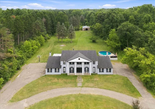 2nd image of 10321 Saint Clair Hwy, Casco, MI 48064 | MLS# 58050216458