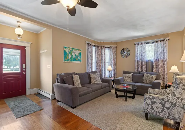 Photo 3 of Single family home for sale at 403 Finch St, Adrian, MI 49221 | MLS# 56050216460 | Listing updated on 2026-08-25