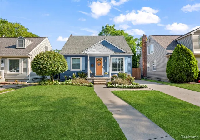 1st image of 1320 Royal Ave, Royal Oak, MI 48073 | MLS# 20261058775