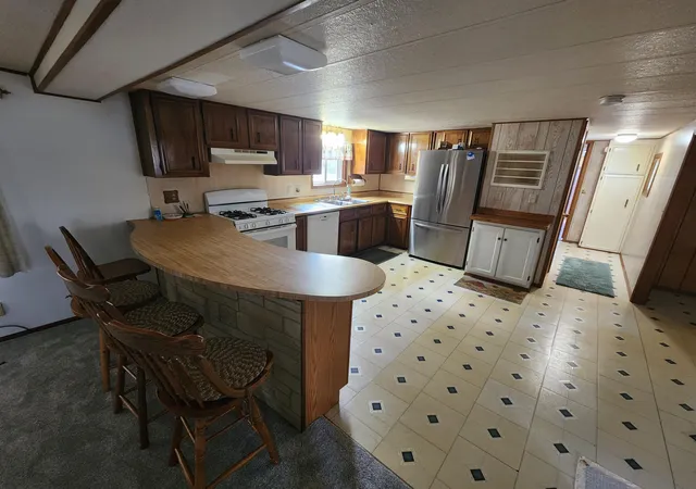5th image of 770 S Zimmerman Rd, Beulah, MI 49617 | MLS# 67026038960