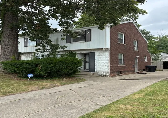 Photo 1 of Single family home for sale at 2597 W 8 Mile Rd, Highland Park, MI 48203 | MLS# 20261058788 | Listing updated on 2026-07-29