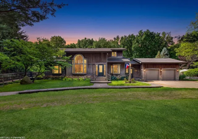 Photo 1 of Single family home for sale at 11410 Jones Rd, Berrien Springs, MI 49103 | MLS# 69026038974 | Listing updated on 2026-08-06