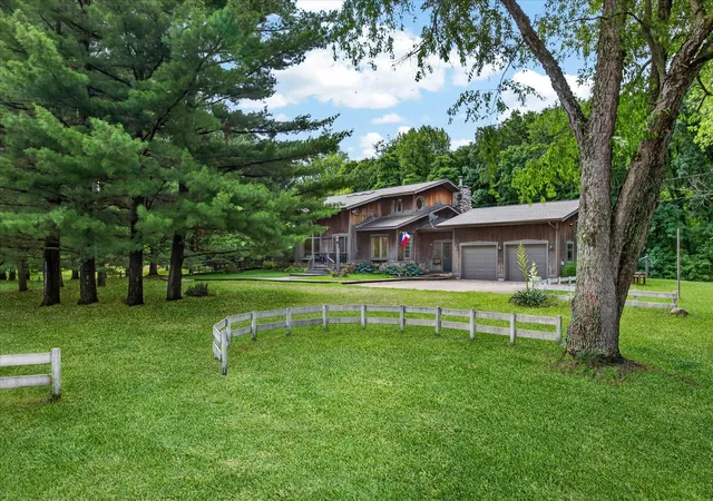 Photo 5 of Single family home for sale at 11410 Jones Rd, Berrien Springs, MI 49103 | MLS# 69026038974 | Listing updated on 2026-08-06