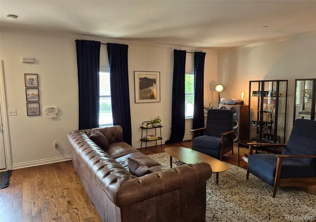 3rd image of 3913 Andover Ave, Auburn Hills, MI 48326 | MLS# 20261058800