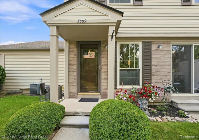 2nd image of 3009 High Pointe Ridge Rd, Lake Orion, MI 48359 | MLS# 20261058808