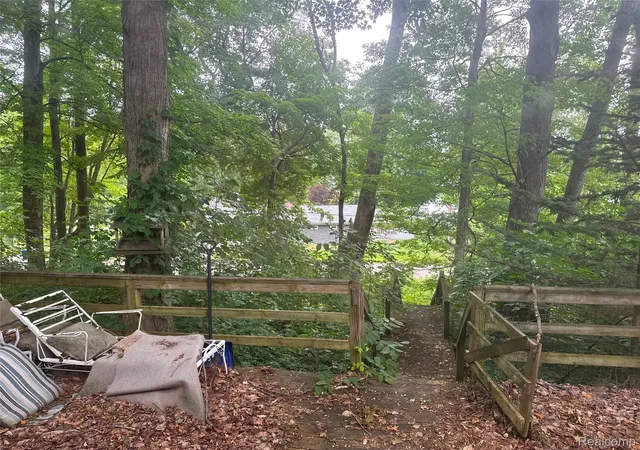 Photo 4 of Single family home for sale at 31337 E Baseline Rd, Gobles, MI 49055 | MLS# 20261058813 | Listing updated on 2026-09-16