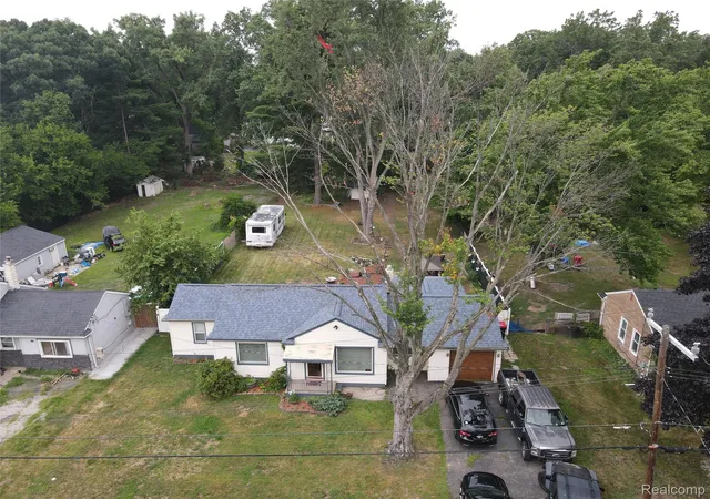 Photo 1 of Single family home for sale at 21148 Midway Ave, Southfield, MI 48075 | MLS# 20261058823 | Listing updated on 2026-07-30
