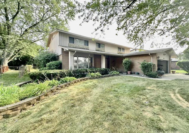 Photo 1 of Sale Pending at 18215 Adrian St, Southfield, MI 48075 | MLS# 81026038988 | Listing updated on 2026-08-26