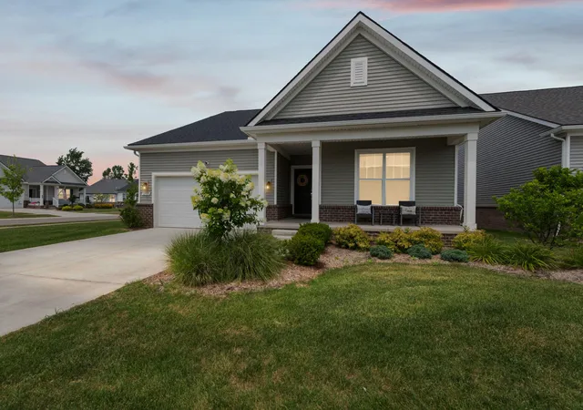 2nd image of 3775 Park Creek Ln, Canton Charter Township Wayne, MI 48188 | MLS# 81026038989