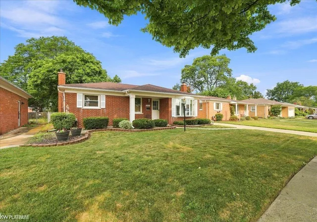 Photo 2 of Single family home for sale at 27421 Palomino Dr, Warren, MI 48093 | MLS# 58050216483 | Listing updated on 2026-08-24