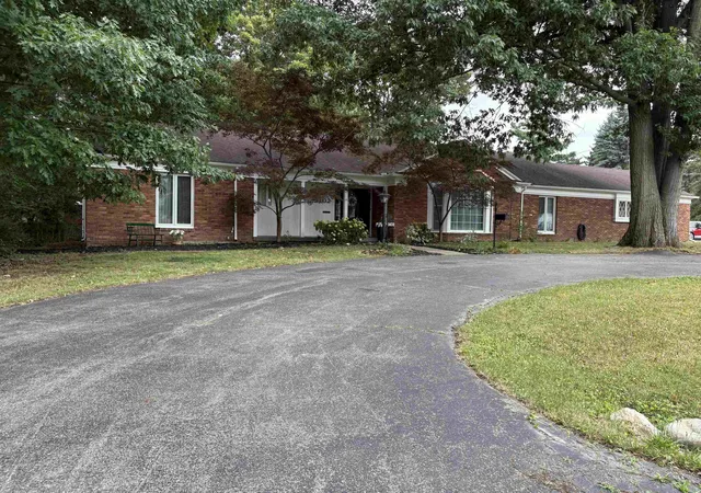Photo 1 of Single family home for sale at 1402 Woodslea St, Flint, MI 48507 | MLS# 5050216484 | Listing updated on 2026-09-14