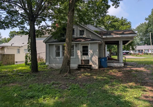 3rd image of 514 Howard St, Niles, MI 49120 | MLS# 69026038990