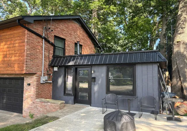 3rd image of 17500 N Fruitport Rd, Spring Lake, MI 49456 | MLS# 65026038994