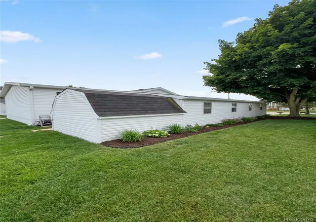 Photo 2 of Single family home for sale at 6036 Chestnut Trl, White Lake, MI 48383 | MLS# 20261058843 | Listing updated on 2026-09-16