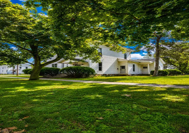 45th image of 214 N Gremps St, Paw Paw, MI 49079 | MLS# 66026038999