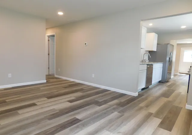 Photo 3 of Single family home for sale at 1710 Cass St, Niles, MI 49120 | MLS# 64026038998 | Listing updated on 2026-08-22