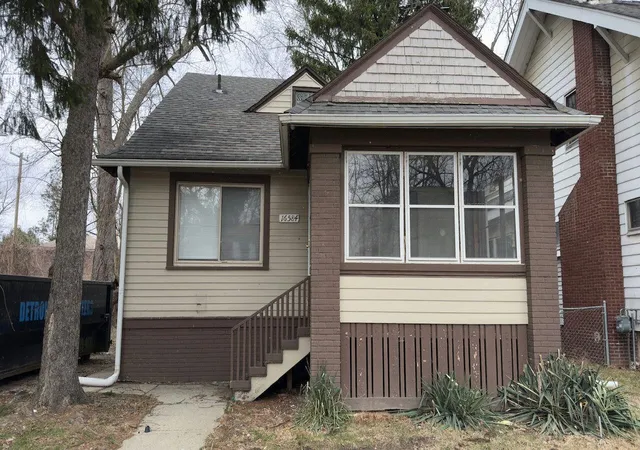 Photo 1 of Single family home for sale at 16584 Blackstone St, Detroit, MI 48219 | MLS# 81026039001 | Listing updated on 2026-07-29