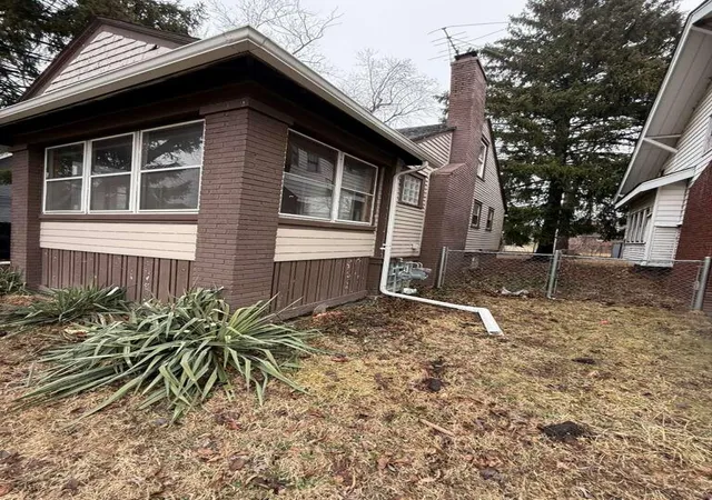 Photo 2 of Single family home for sale at 16584 Blackstone St, Detroit, MI 48219 | MLS# 81026039001 | Listing updated on 2026-07-29