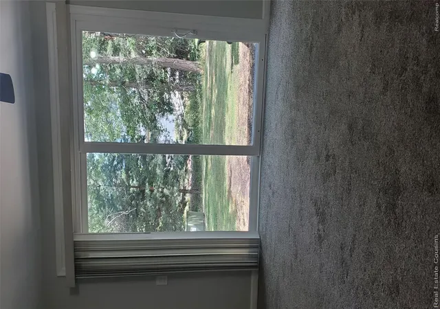 Listing Photo 5 - Condo for sale in building located at 1474 Ward St, Fenton, MI 48430