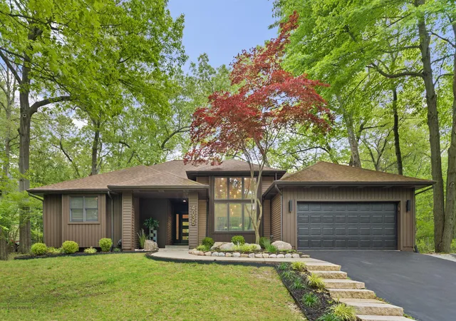 1st image of 4035 Choctaw Trl, New Buffalo, MI 49117 | MLS# 69026039005