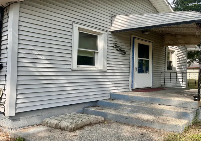 2nd image of 335 Abbie St Se, Grand Rapids, MI 49548 | MLS# 65026039009