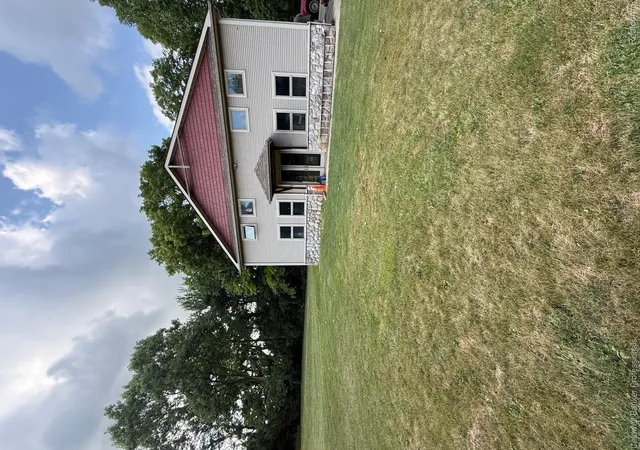 Photo 3 of Single family home for sale at 1522 High Holw Dr, Ann Arbor, MI 48103 | MLS# 20261058861 | Listing updated on 2026-08-23
